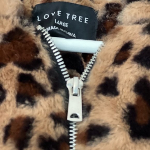 Animal Printed Fuzzy Jacket - Picture 2 of 4